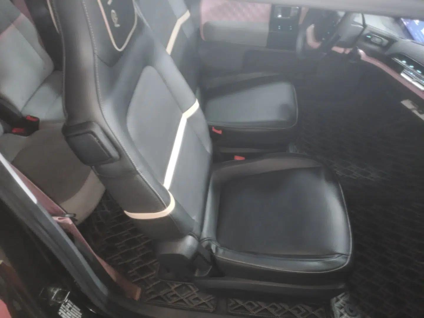 Baojun E300 2020 Plus Starry Intelligence Edition — миниатюра 23
