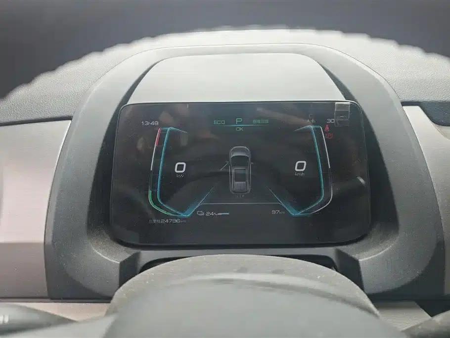 Yuan Pro 2021 401KM Luxury Edition — миниатюра 14