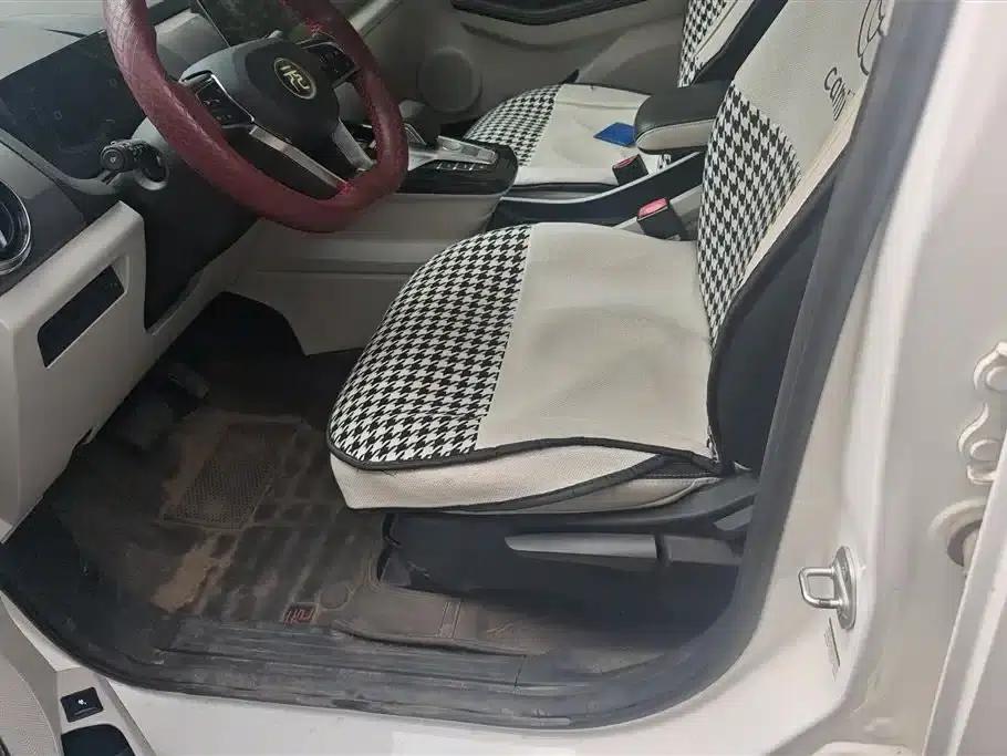 Yuan Pro 2021 401KM Luxury Edition — миниатюра 9