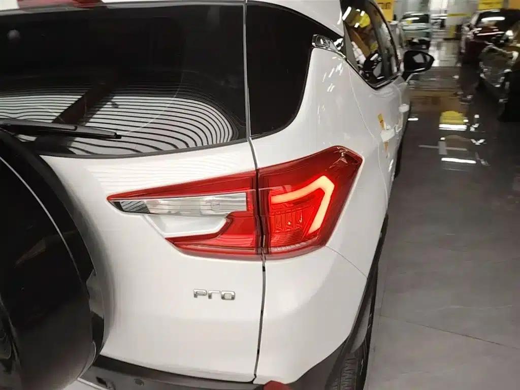 Yuan Pro 2021 401KM Luxury Edition — миниатюра 8