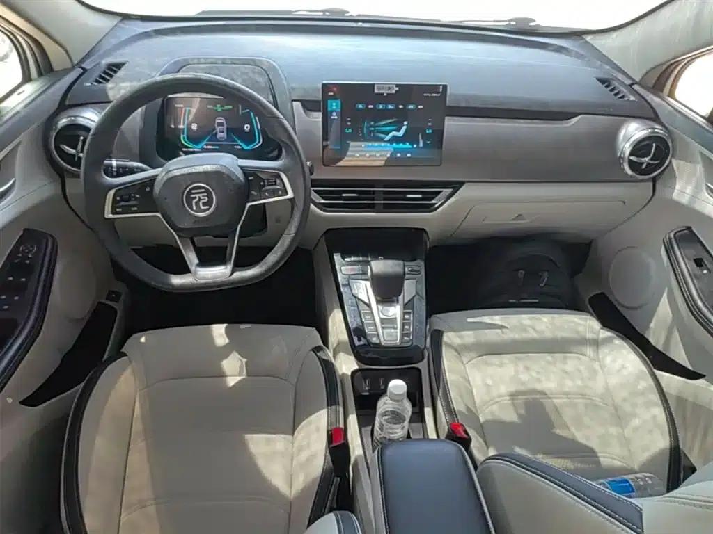 Yuan Pro 2021 401KM Luxury Edition — миниатюра 10