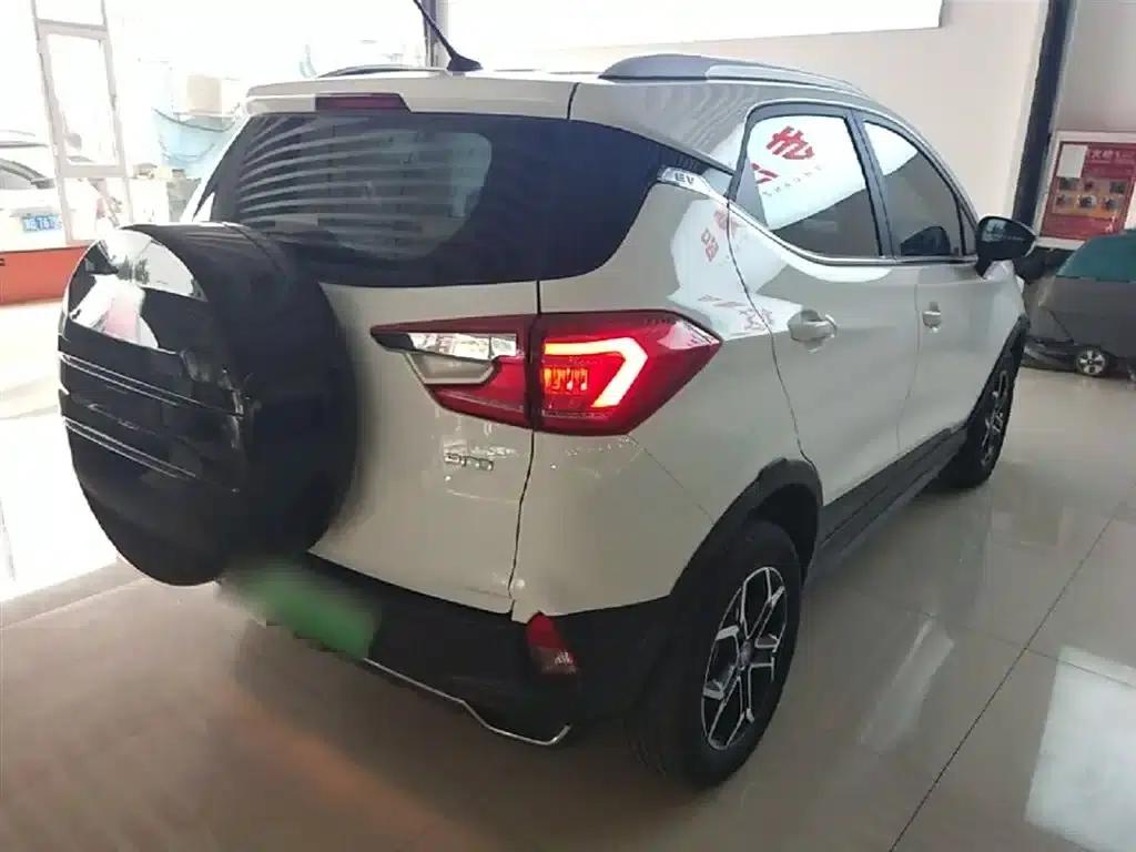 Yuan Pro 2021 401KM Luxury Edition — миниатюра 7