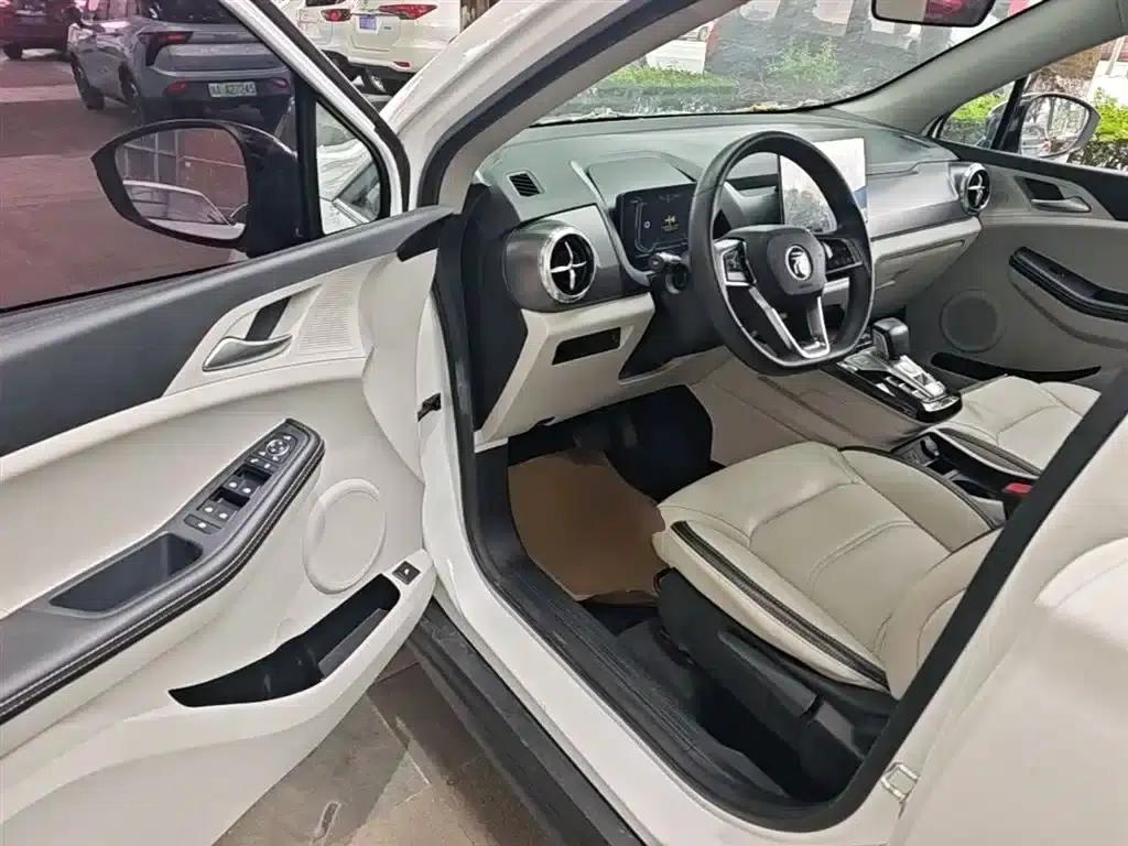 Yuan Pro 2021 401KM Premium — миниатюра 16