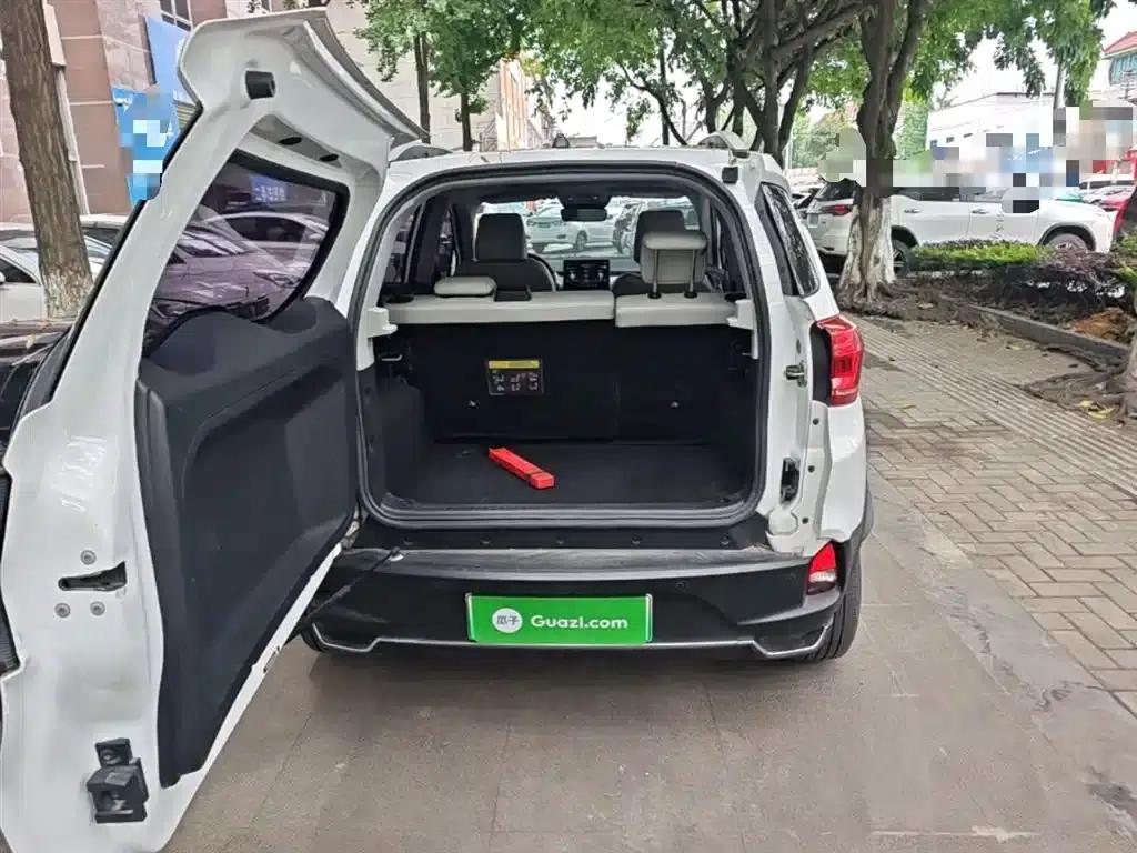 Yuan Pro 2021 401KM Premium — миниатюра 19
