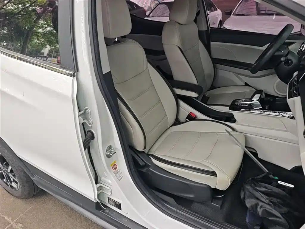 Yuan Pro 2021 401KM Premium — миниатюра 25