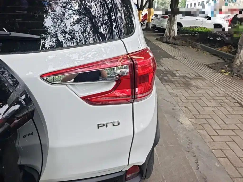 Yuan Pro 2021 401KM Premium — миниатюра 8