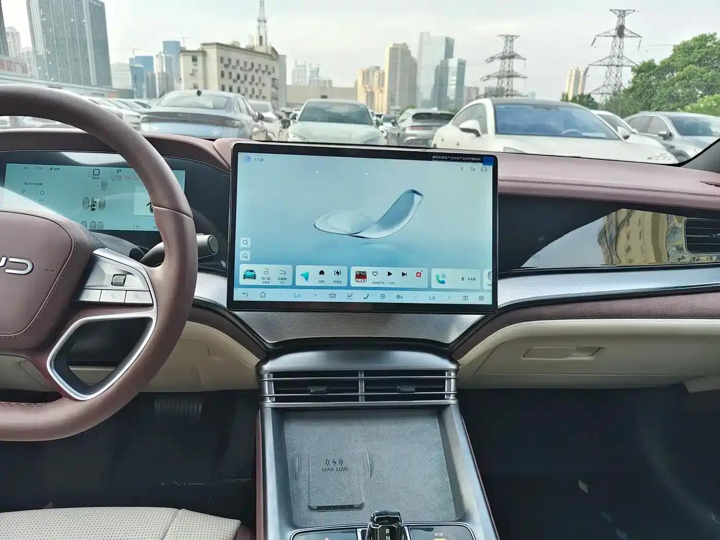 Seal 07 DM-i 2025 Model DM-i 1.5L 125km Premium — миниатюра 18