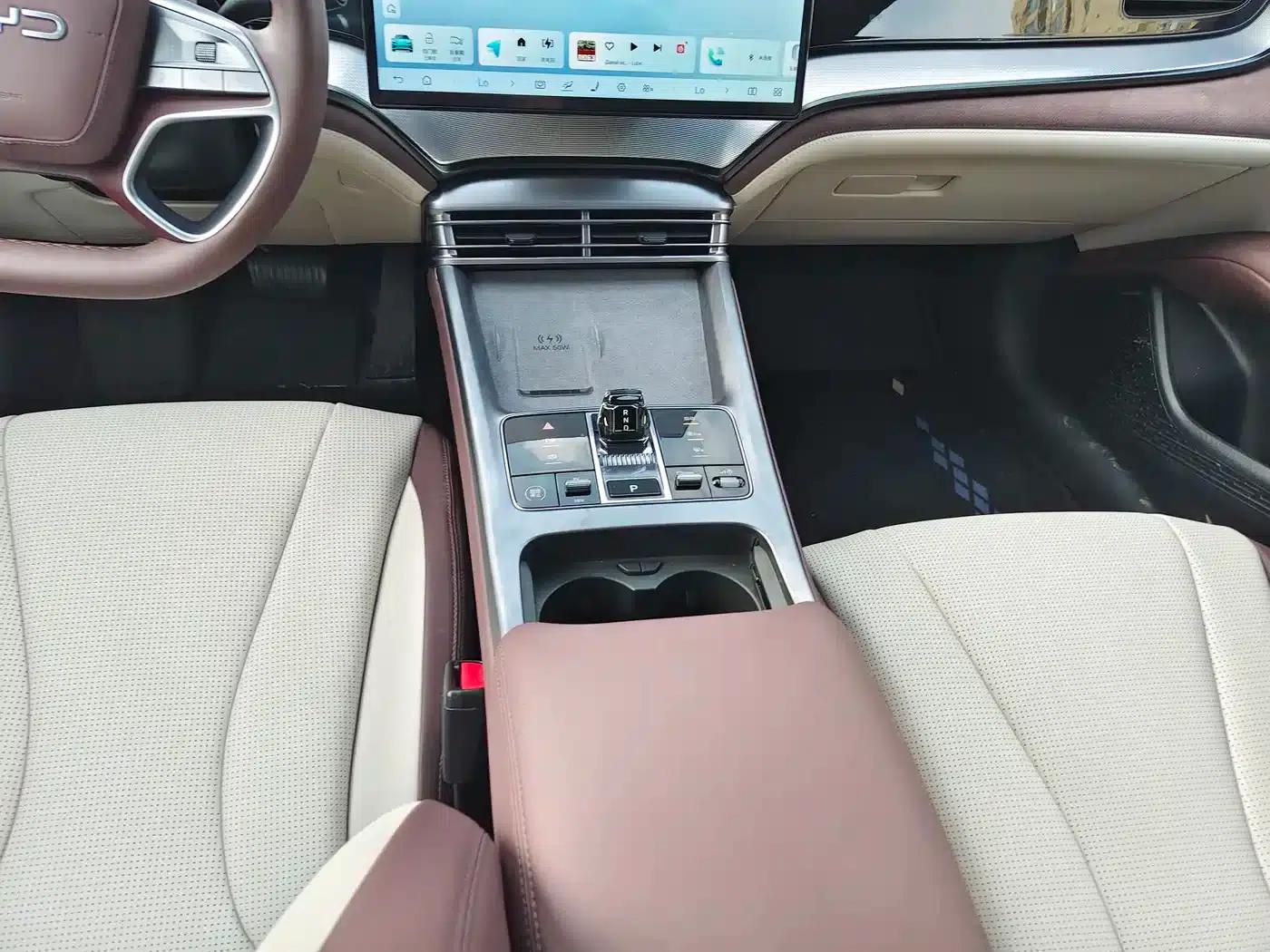 Seal 07 DM-i 2025 Model DM-i 1.5L 125km Premium — миниатюра 22