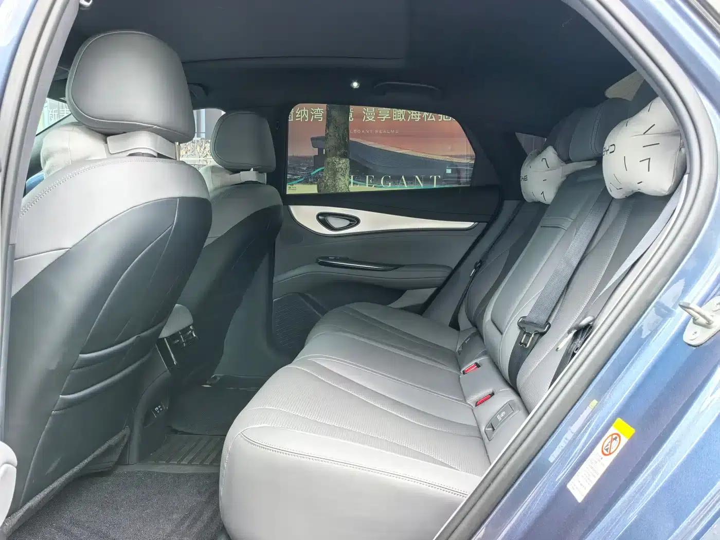 Seal 07 DM-i 2025 Model DM-i 1.5L 125km Luxury — миниатюра 7