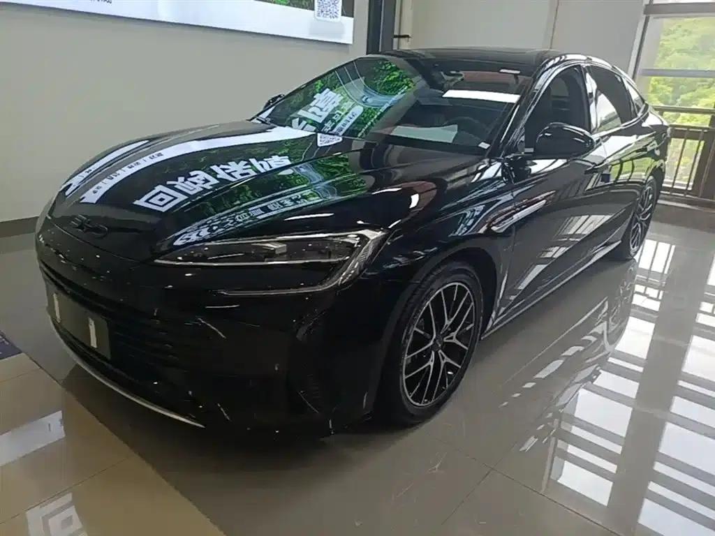 Seal 07 DM-i 2025 Model DM-i 1.5L 125km Luxury — миниатюра 1
