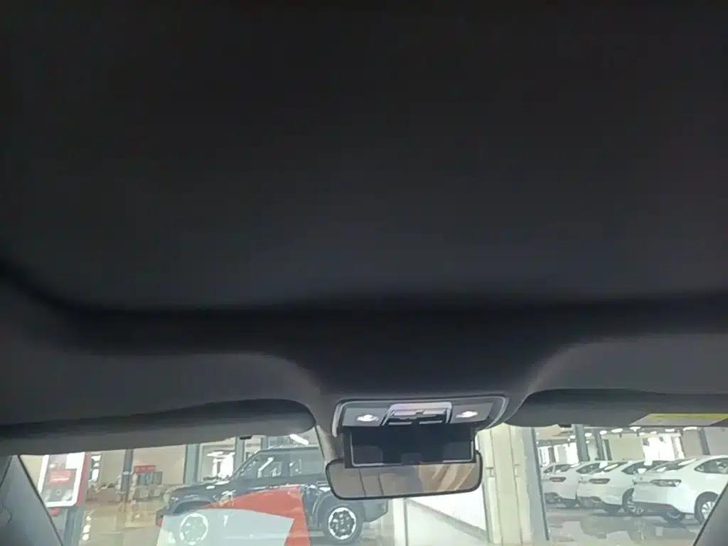 Seal 07 DM-i 2025 Model DM-i 1.5L 125km Luxury — миниатюра 18
