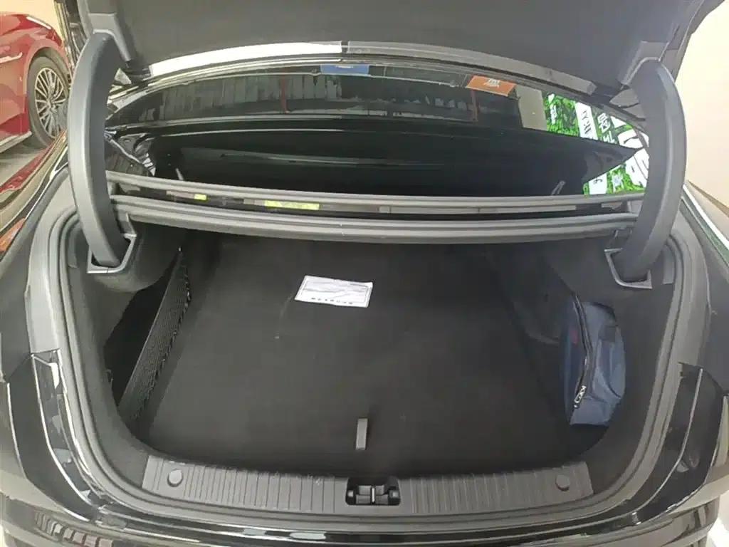 Seal 07 DM-i 2025 Model DM-i 1.5L 125km Luxury — миниатюра 19