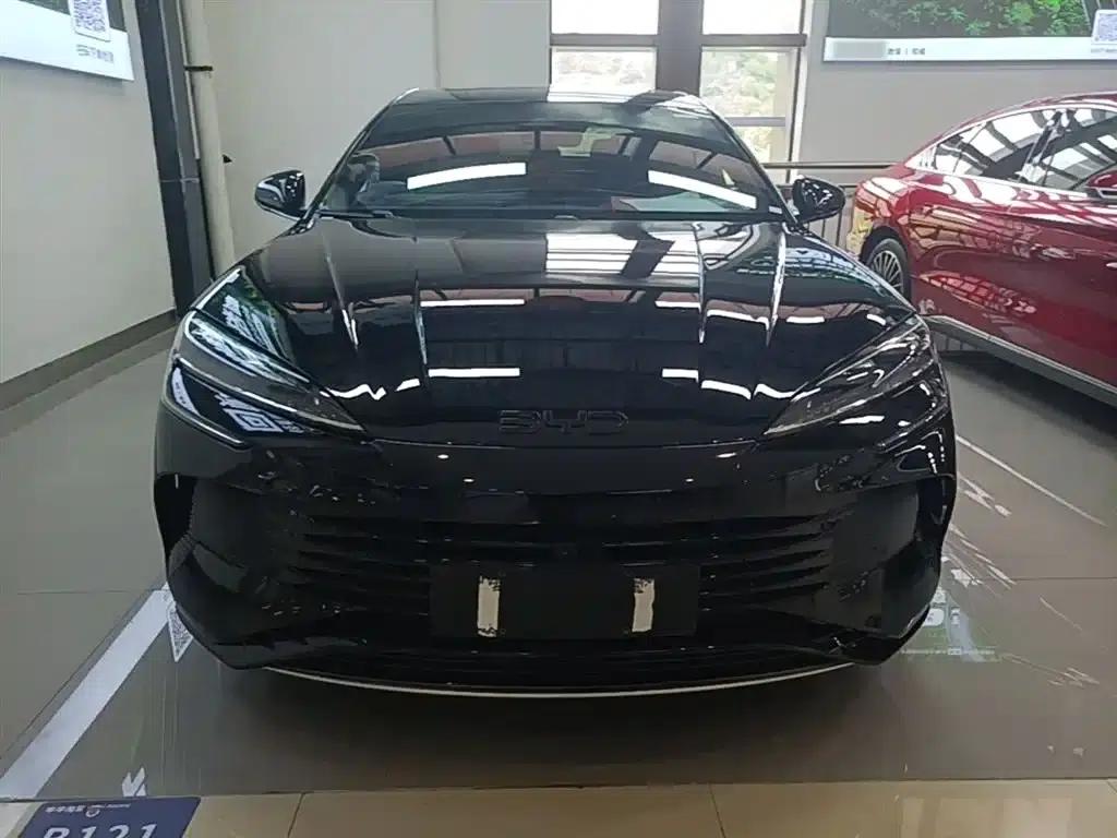 Seal 07 DM-i 2025 Model DM-i 1.5L 125km Luxury — миниатюра 3