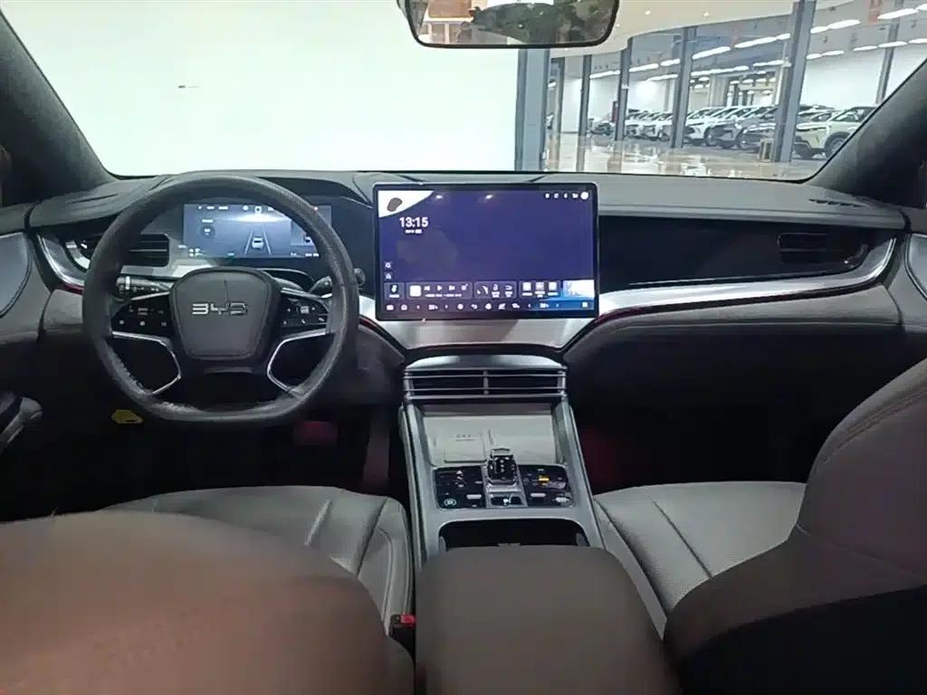 Seal 07 DM-i 2025 Model DM-i 1.5L 125km Luxury — миниатюра 10