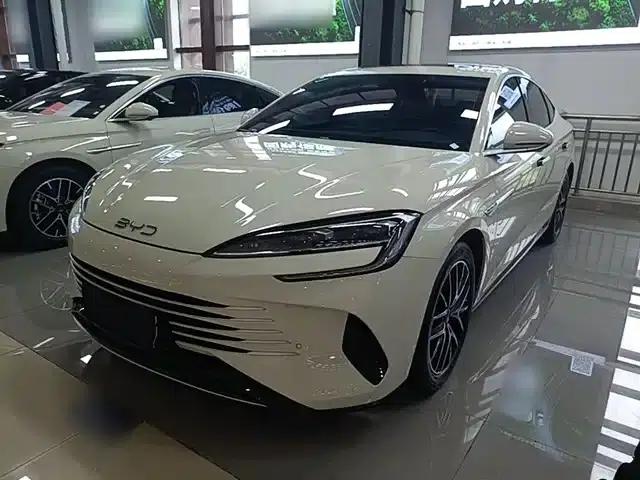 Seal 07 DM-i 2025 Model DM-i 1.5L 125km Luxury