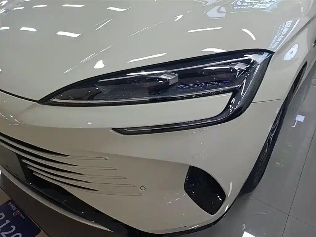 Seal 07 DM-i 2025 Model DM-i 1.5L 70km Elite — миниатюра 24