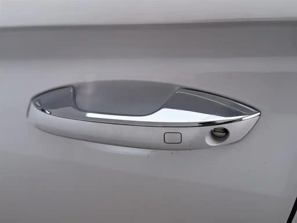 Song PLUS 2020 1.5T Automatic Premium Edition — миниатюра 18