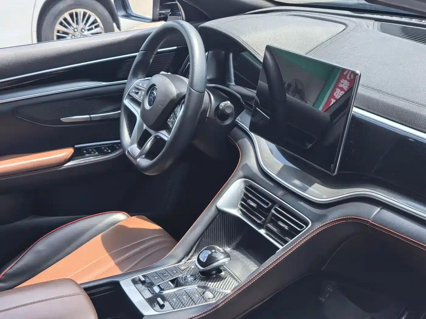 Song PLUS 2020 1.5T Automatic Premium Edition — миниатюра 4