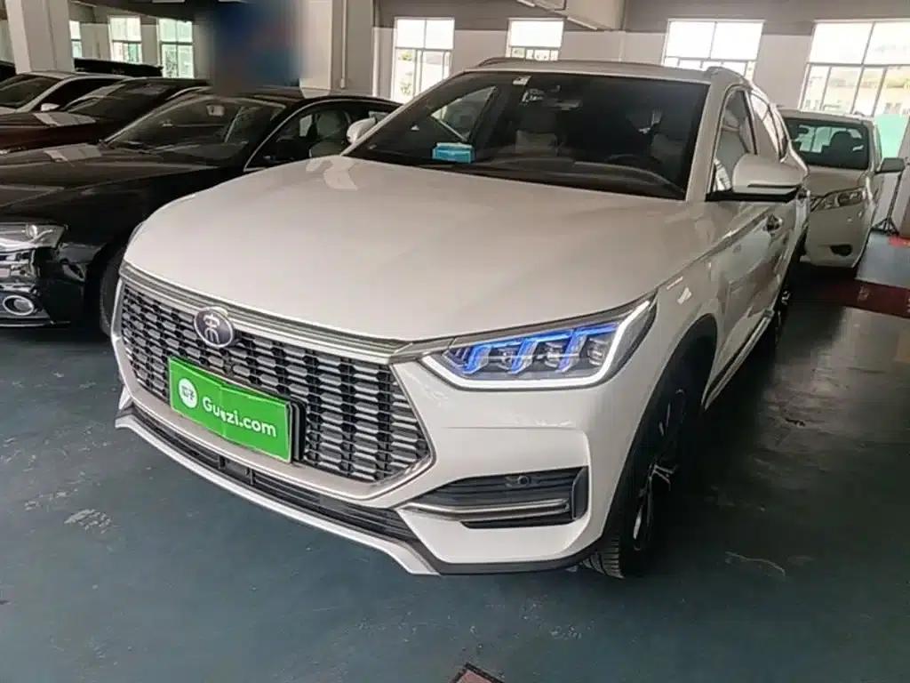 Song PLUS 2020 1.5T Automatic Premium Edition — миниатюра 1