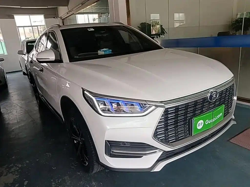 Song PLUS 2020 1.5T Automatic Premium Edition — миниатюра 4