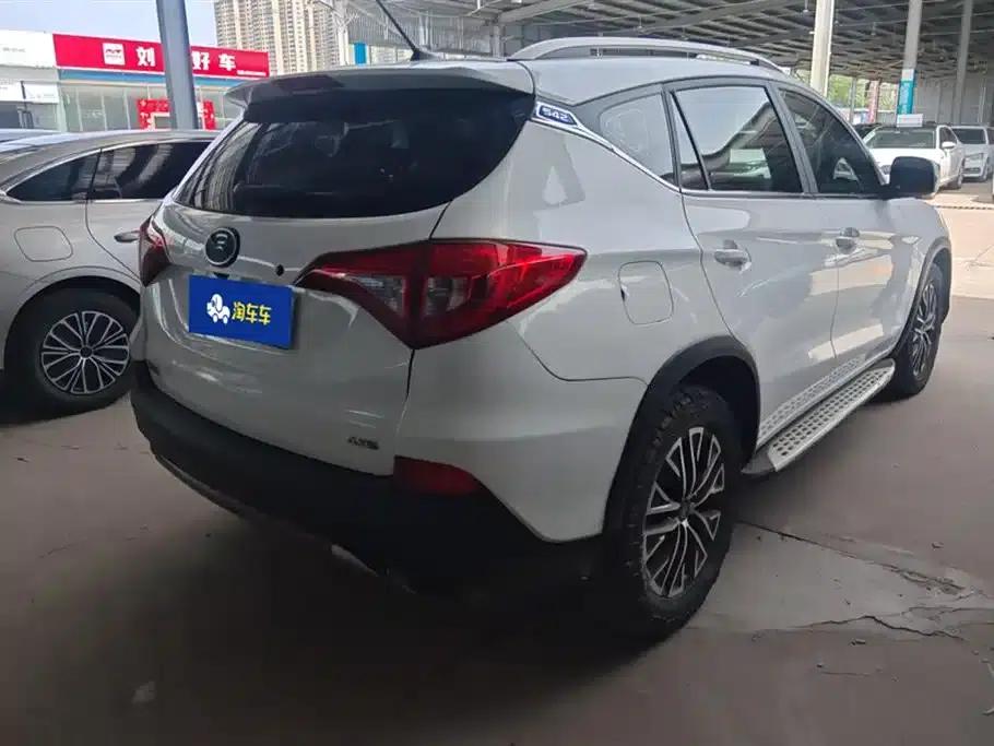 Song New Energy 2017 Song DM 1.5TID All-Wheel Drive Premium Edition — миниатюра 3