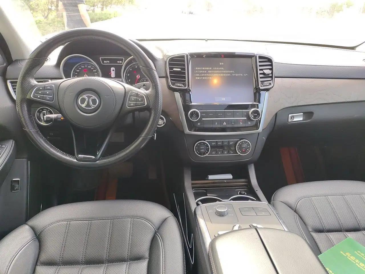 BAIC Off-Road BJ90 2021 3.0T Zhenrong Edition — миниатюра 6