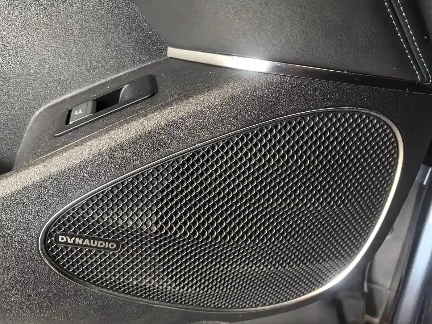 Hiace 07 EV 2024 Model 610 Smart Navigation Edition — миниатюра 9