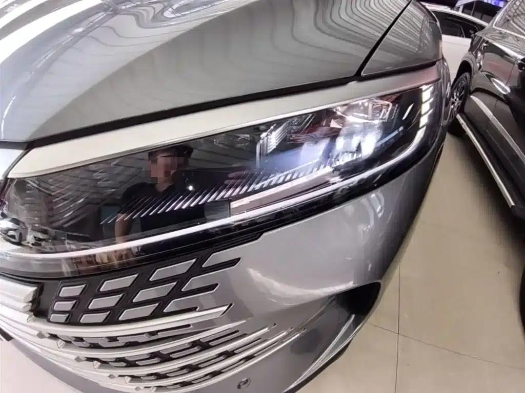 Hiace 05 DM-i 2025 DM-i 75KM Luxury Edition — миниатюра 24