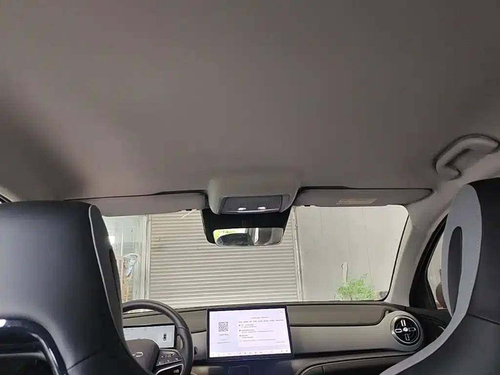 Hiace 05 DM-i 2025 DM-i Intelligent Driving Edition 75KM Luxury Model — миниатюра 18