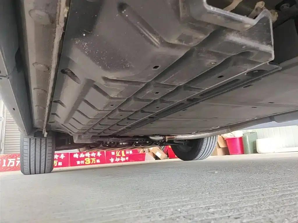 Hiace 05 DM-i 2025 DM-i Intelligent Driving Edition 75KM Luxury Model — миниатюра 22