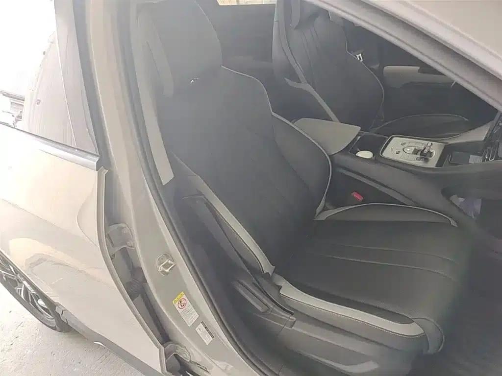 Hiace 05 DM-i 2025 DM-i Intelligent Driving Edition 75KM Luxury Model — миниатюра 25