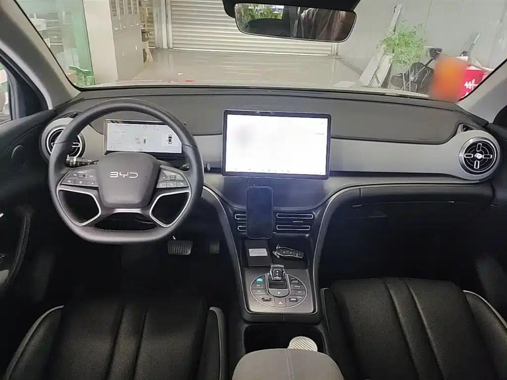 Hiace 05 DM-i 2025 DM-i Intelligent Driving Edition 75KM Luxury Model — миниатюра 10
