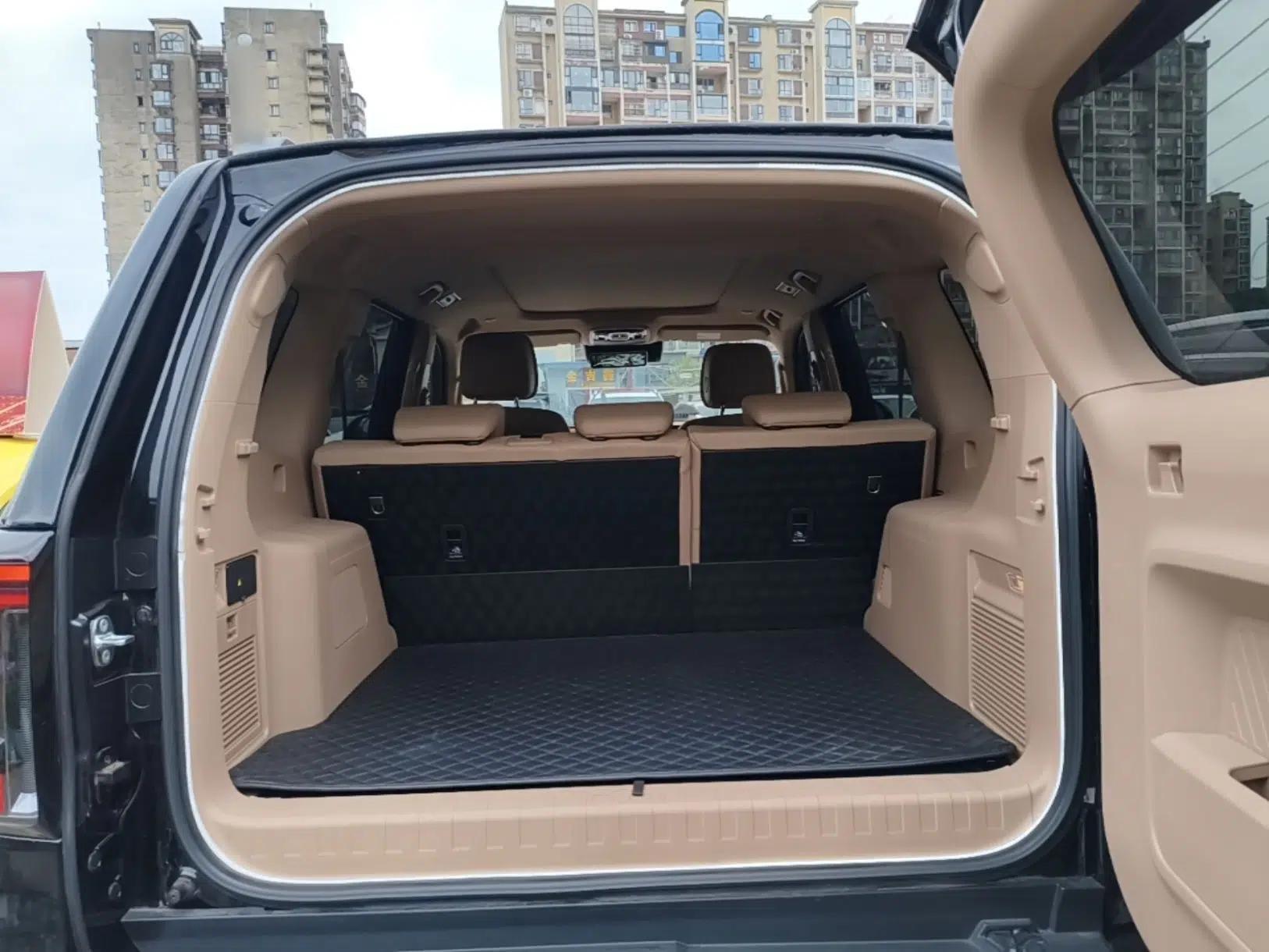 BAIC Off-Road BJ60 Leiting 2024 Magic Electric Drive Advanced Version 5 Seats — миниатюра 21