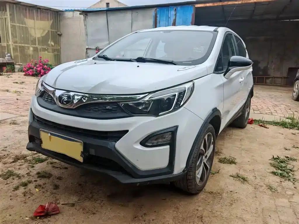 2017 Yuan 1.5L Automatic Cool Connected Edition — миниатюра 2