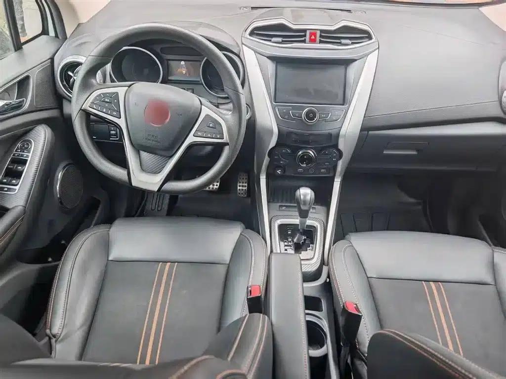 2017 Yuan 1.5L Automatic Cool Connected Edition — миниатюра 12