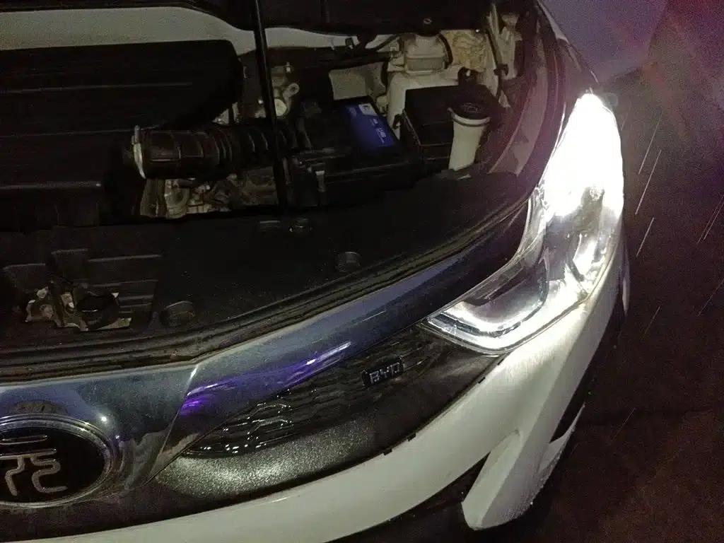 2017 Yuan 1.5L Automatic Cool Connected Edition — миниатюра 21