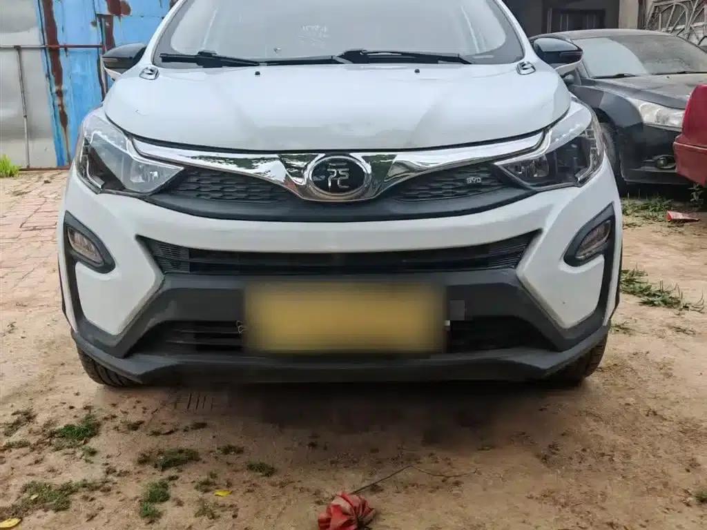 2017 Yuan 1.5L Automatic Cool Connected Edition — миниатюра 23
