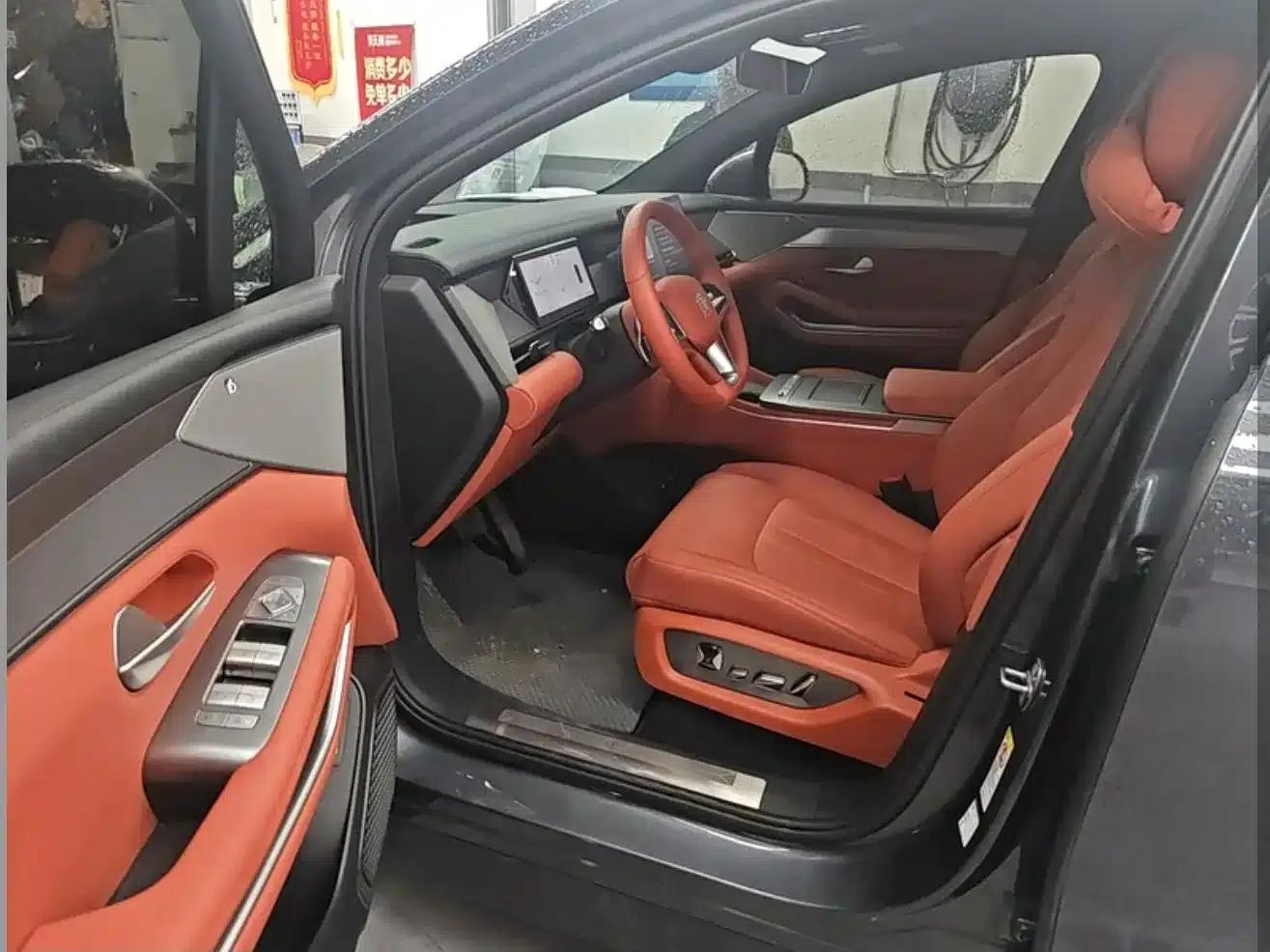 Tang L 2025 DM 200KM Four-Wheel Drive LiDAR Flagship Model — миниатюра 4