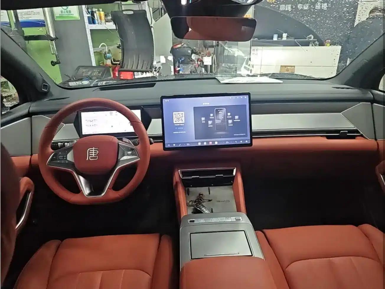 Tang L 2025 DM 200KM Four-Wheel Drive LiDAR Flagship Model — миниатюра 5