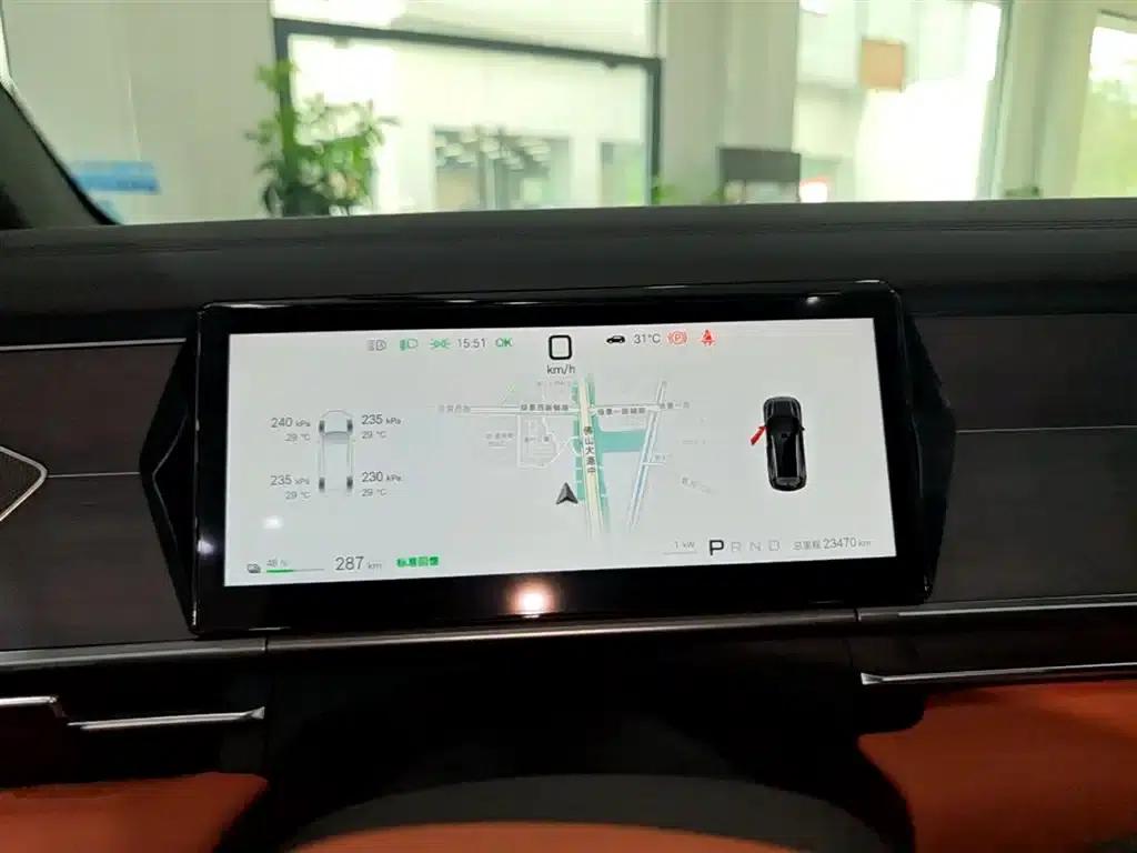 Tang L 2025 EV 600KM Four-Wheel Drive LiDAR Flagship Edition — миниатюра 12