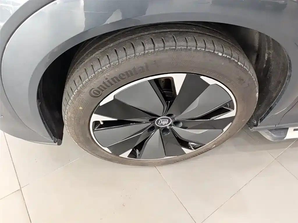 Tang L 2025 EV 600KM Four-Wheel Drive LiDAR Flagship Edition — миниатюра 23