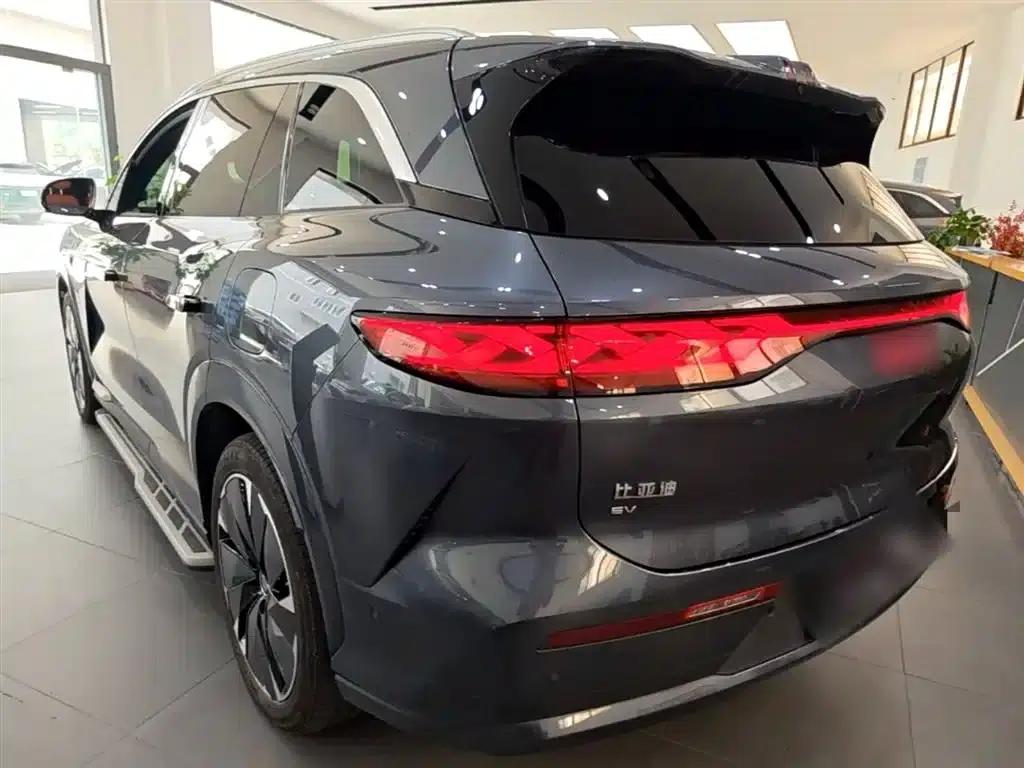 Tang L 2025 EV 600KM Four-Wheel Drive LiDAR Flagship Edition — миниатюра 5