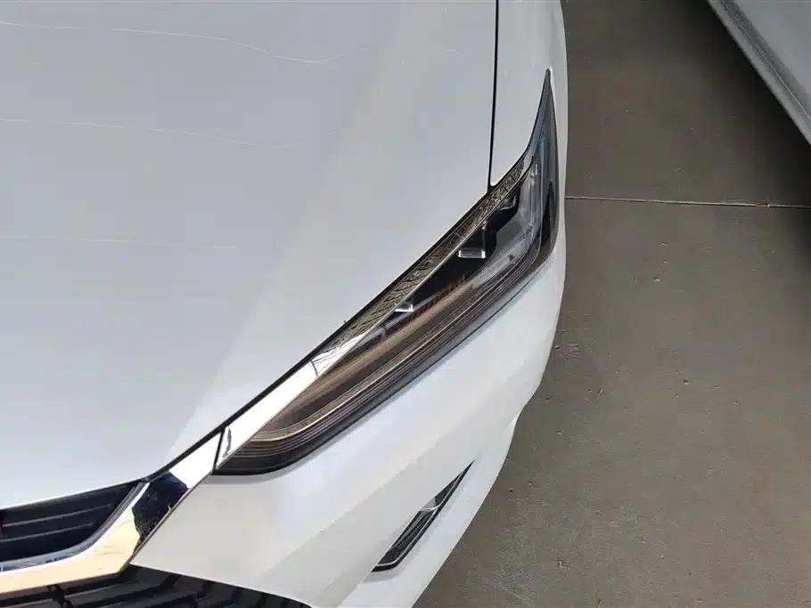 Qin Pro New Energy 2019 EV Travel Edition — миниатюра 5