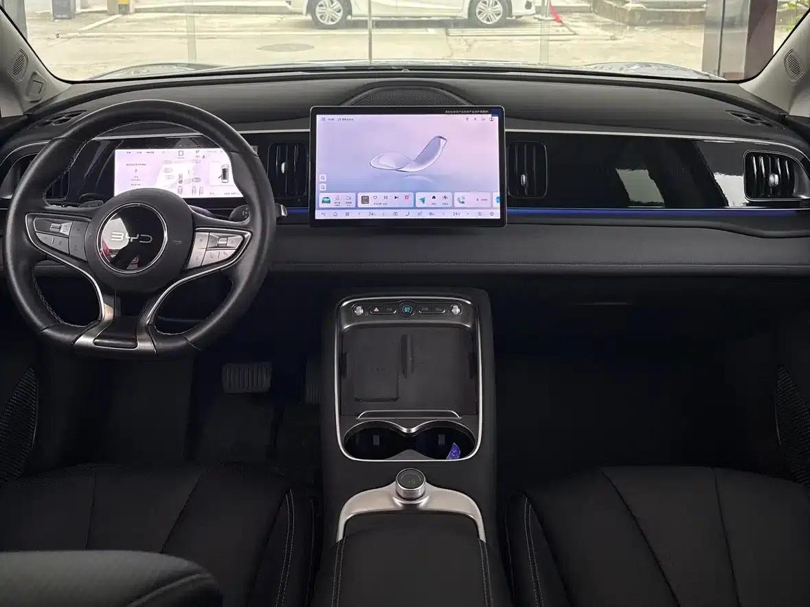 Hiace 05 EV 2025 520KM Flagship Intelligent Navigation Edition — миниатюра 10