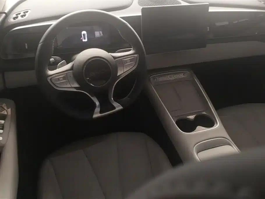 Hiace 05 EV 2025 520KM Smart Navigation Edition — миниатюра 12