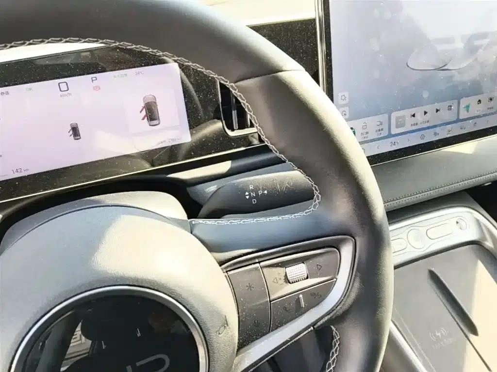 Hiace 05 EV 2025 520KM Flagship Intelligent Navigation Edition — миниатюра 14