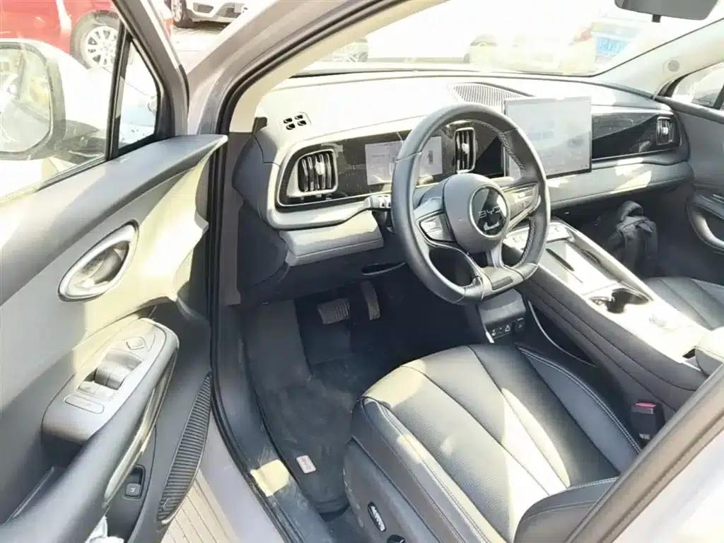 Hiace 05 EV 2025 520KM Flagship Intelligent Navigation Edition — миниатюра 16