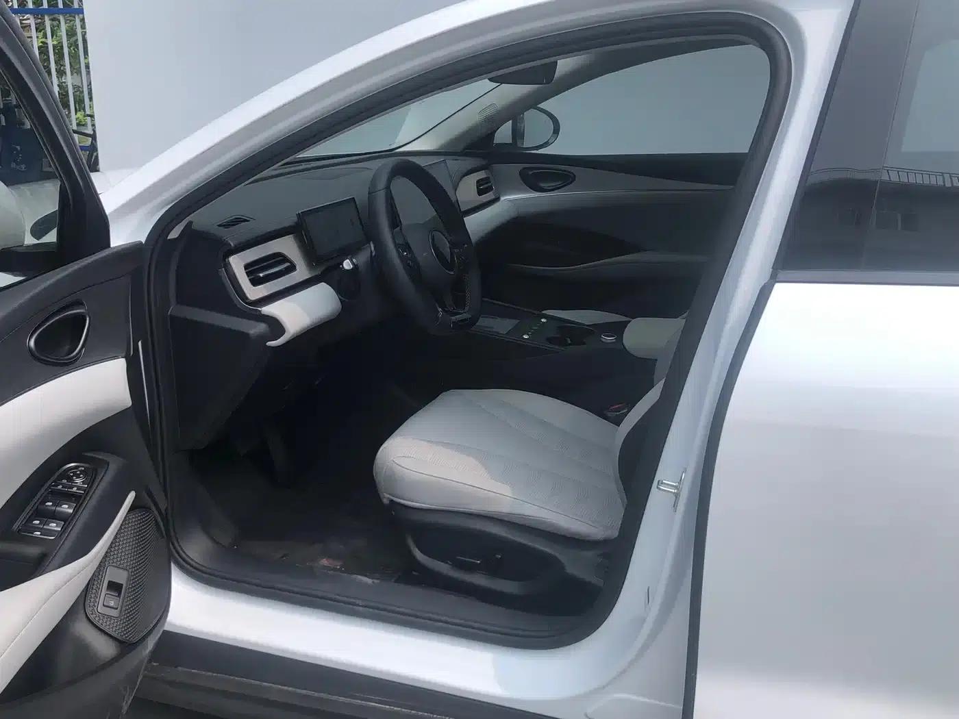Seal 06 DM-i Touring Edition 2025 DM-i 150KM Flagship Model — миниатюра 5