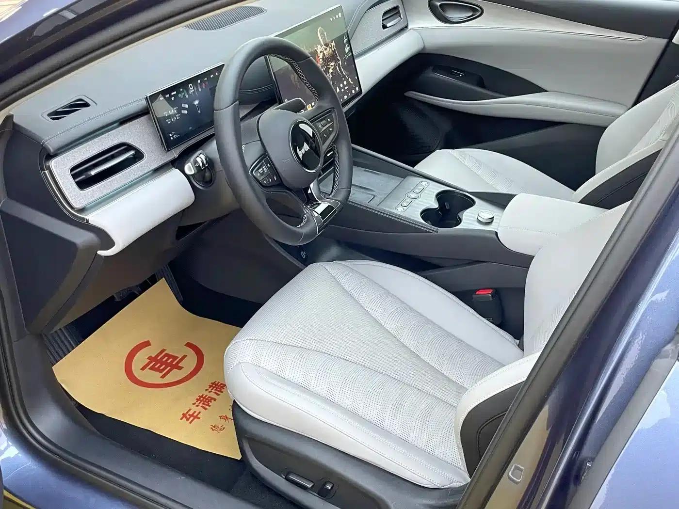 Seal 06 DM-i Touring Edition 2025 DM-i 150KM Flagship Model — миниатюра 3