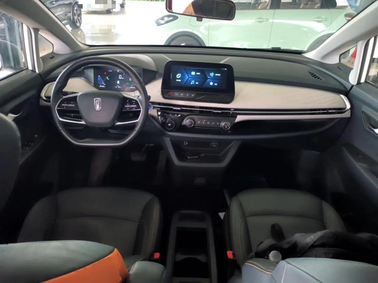 Bestune NAT 2023 PRO Comfortable Travel Extended Range Battery-Swap Version 401km — миниатюра 13